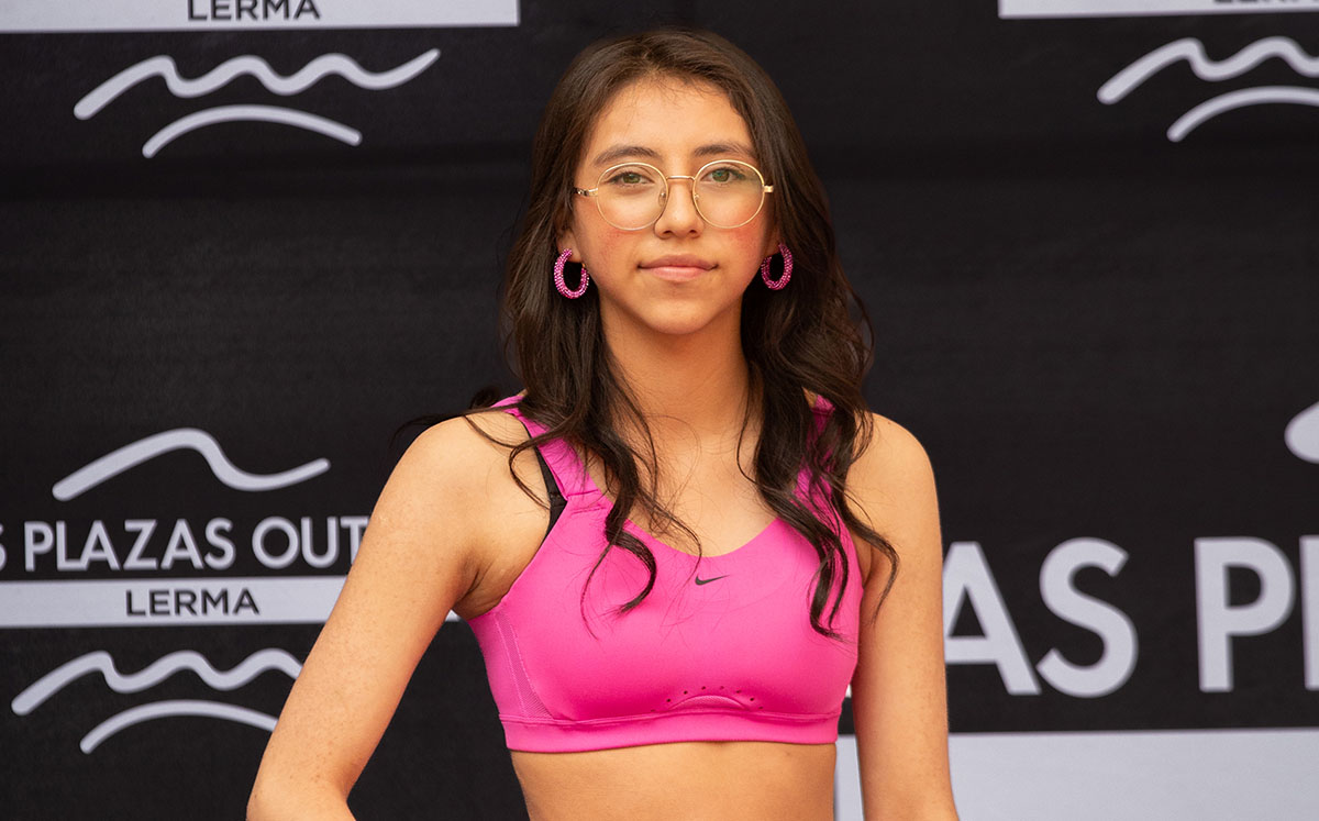 Pasarela de Barbie en Las Plazas Outlet Lerma