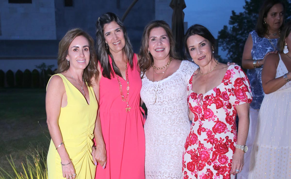 Eva, Cristina, Martha y Cecilia