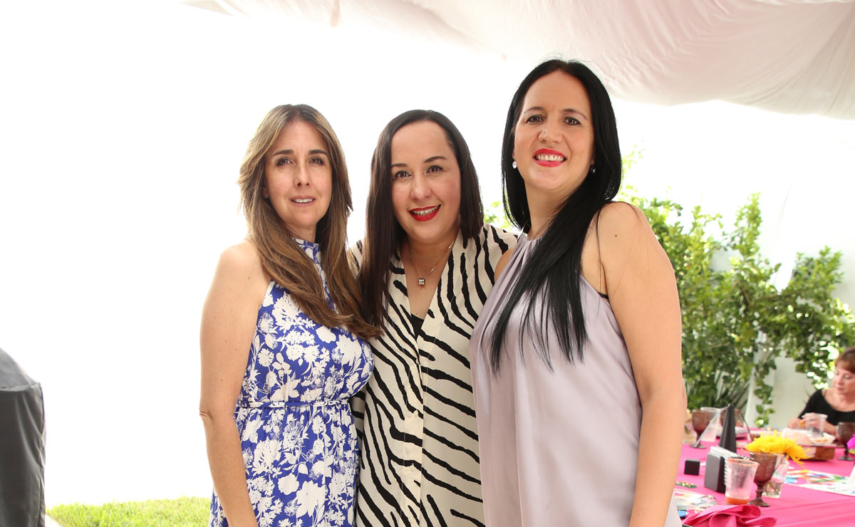María Eugenia, Sarah y Vanessa
