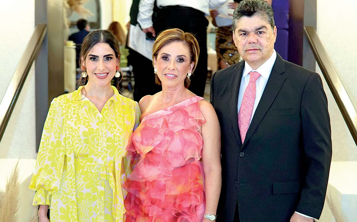 ANA FERNANDA PURÓN, NENA CASTAÑEDA Y PEDRO PURÓN EN SUS MEJORES OUTFITS