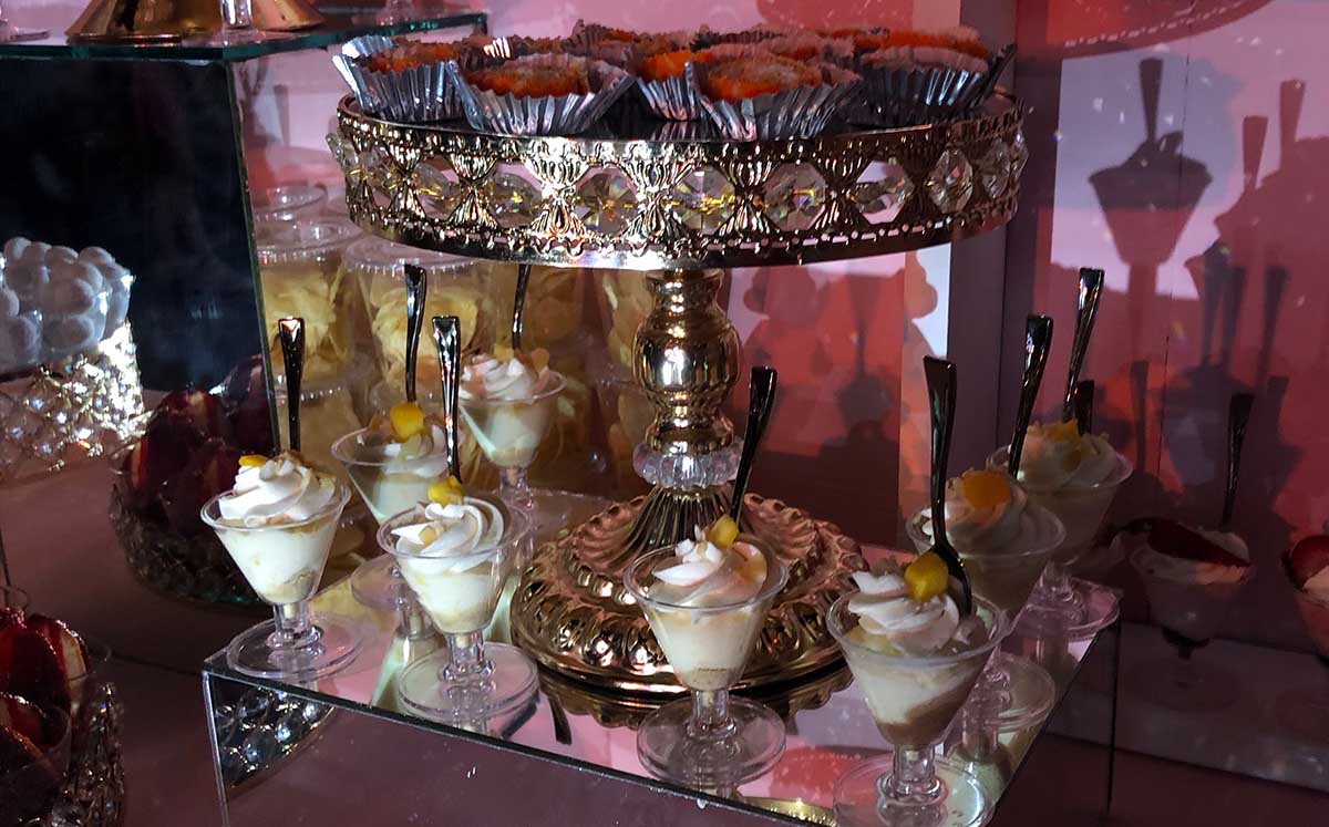 VARIEDAD DE POSTRES