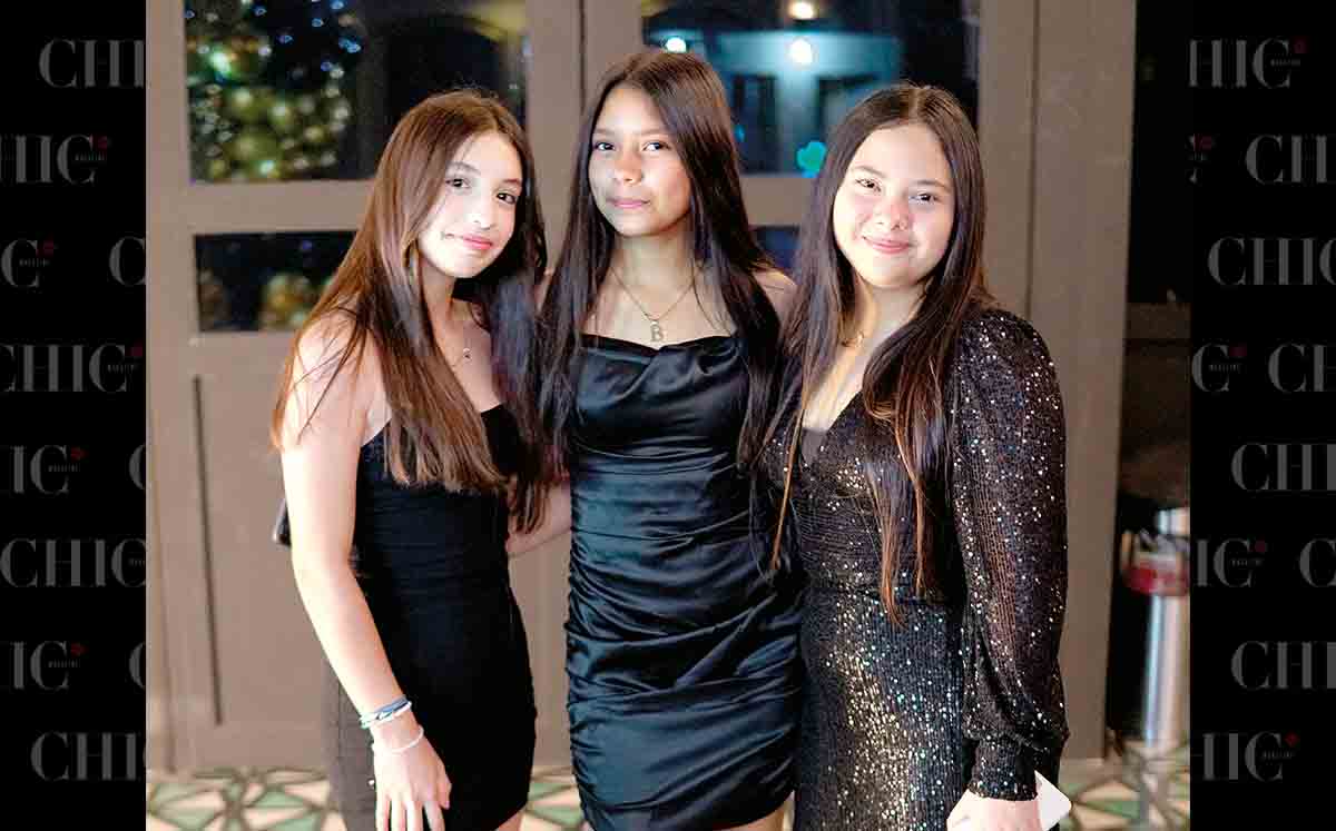 SOFÍA VICENCIO, KARENY OLVERA Y CHELSEA ROMINA presentes en los XV años de Pamela Tejeda