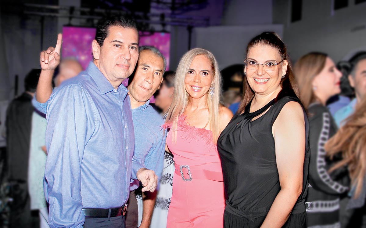 JORGE DELSOL, ÓSCAR ZAMBRANO, TERE GÓMEZ Y SANDY ABISAD