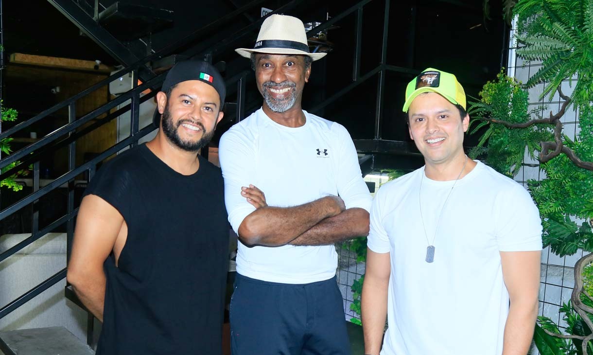 Oswaldo Osorio, Roberto Machado e Iván Freeman