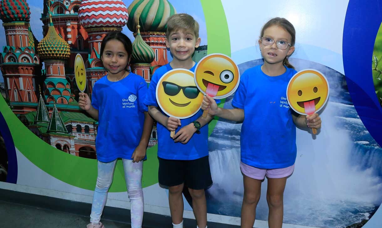 Eugenia Galván, Rodrigo Garza y Elisa Rosete