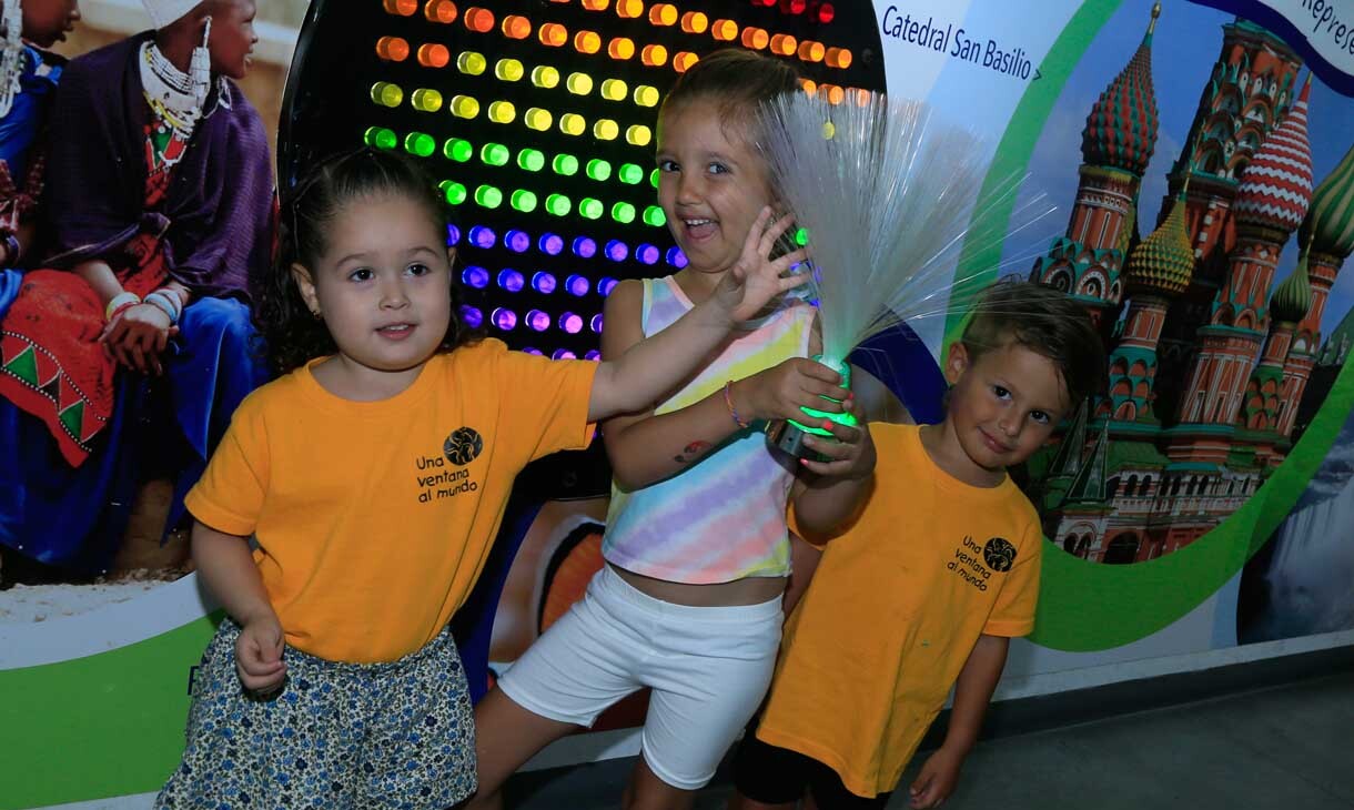 Romina Pérez, Romina Ramírez y Santiago García