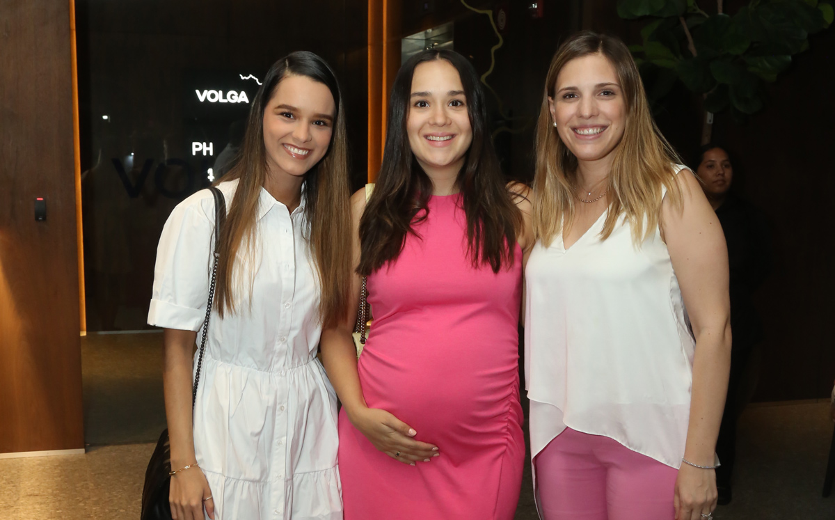 Bárbara Hofmeister, Sonia Paredes y Adriana Farías / Foto: Roberto Alvarado