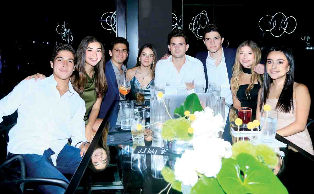 Diego Odriozola, Marcela Alanís, Rodrigo Sáenz, Marela Gómez Junco, Carlos Ruíz, Eduardo Molina, Raquel Chapa y Dany Benítez / Fotos: Omar Valdez