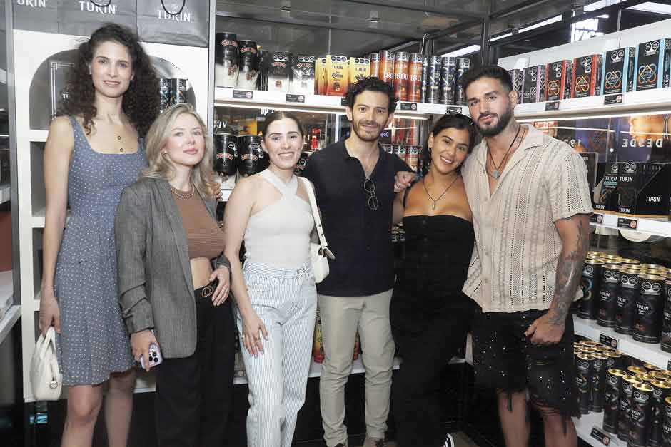 Edsa-Ramírez,--Anastasia-Ratinskaia,-Marisa-Hernández,-Lalo-Gilling,-Lilian-Durán-y-Asaf-Torres