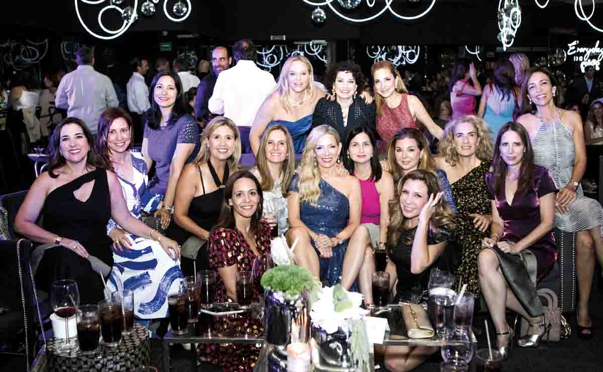 Eloisa celebró junto a sus mejores amigas / Fotos: Vimedia Photographers