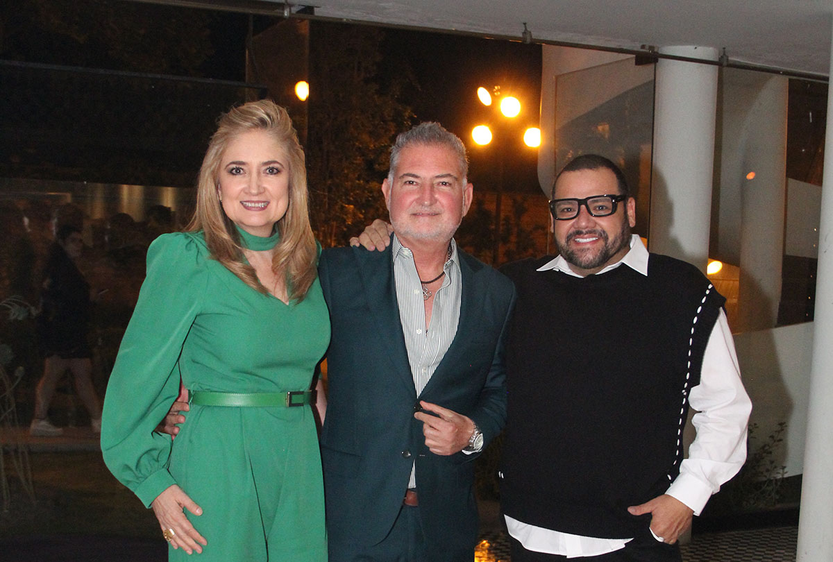 01 Iliana Ruizvelasco, Jaime Ibiza y Benito Santos