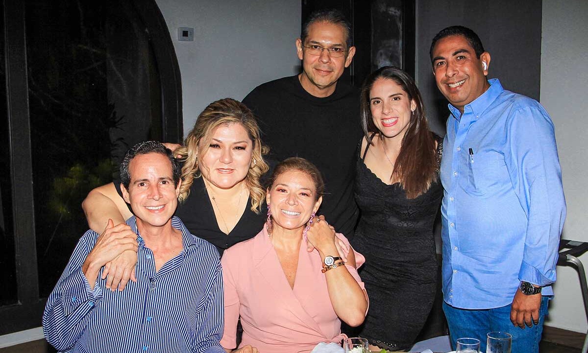 CARLOS GÓMEZ, SILVIA SANTAMARIA, RHODA MAR, FLORENCIO HERNÁNDEZ, MONSERRAT BALDIT Y MARCO MARIÑO