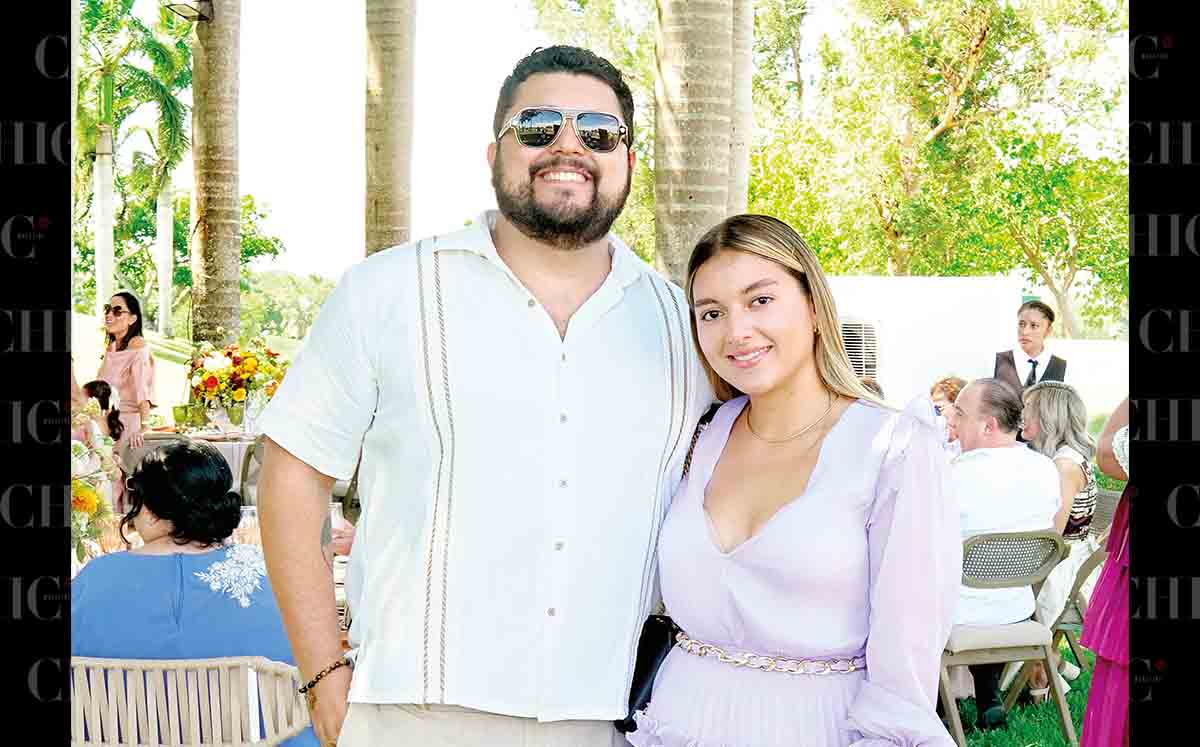 EMILIO MUÑOZ Y ESTEFANÍA BOMBARDIER nos regalaron sus mejores sonrisas