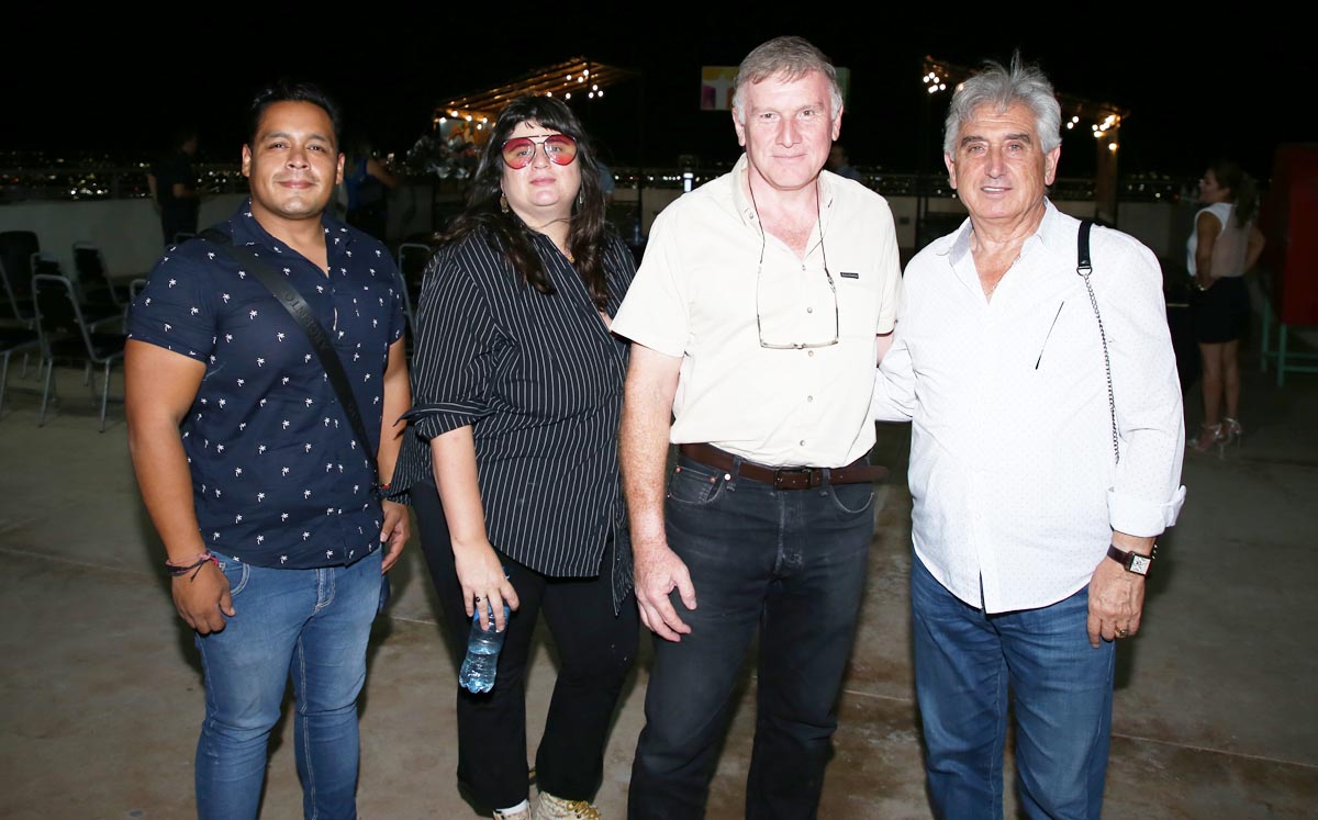 Alejandro, Frida, Marcial y Peter
