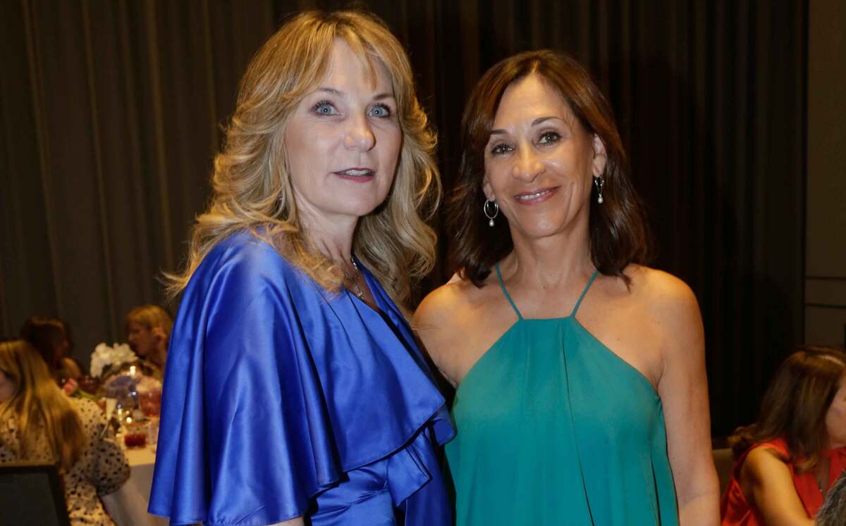Adriana Ibarra de Bremer y  Carolina Preciat