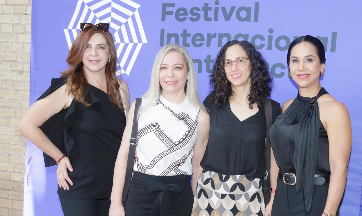 Flore Pedraza, Marcela García, Cris Sada y Pilar Vidales