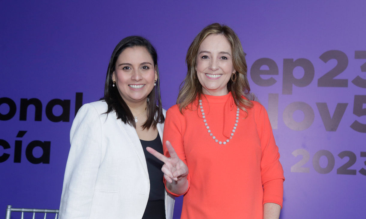 Melissa Segura y Maricarmen Martínez