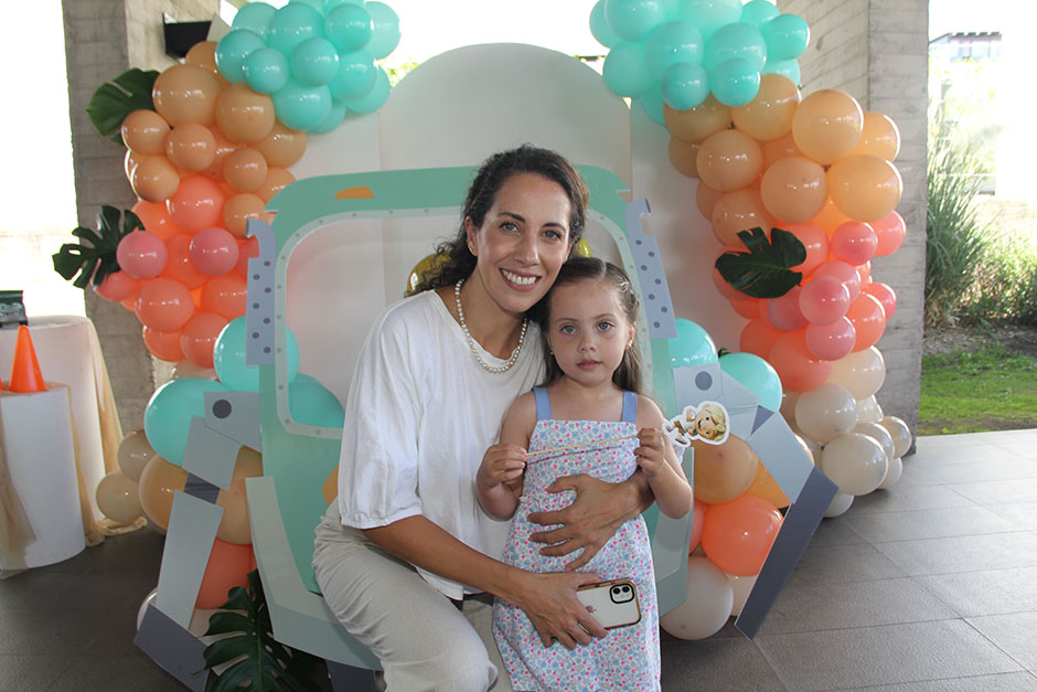 Julia Sánchez y Paola Orozco.