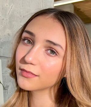 Nina Rubín tiene cambio de look y lo muestra en redes sociales (Instsagram)