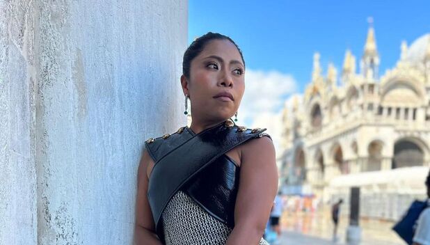 Yalitza Aparicio impacta con el costo de su vestido Louis Vuitton (Instagram)