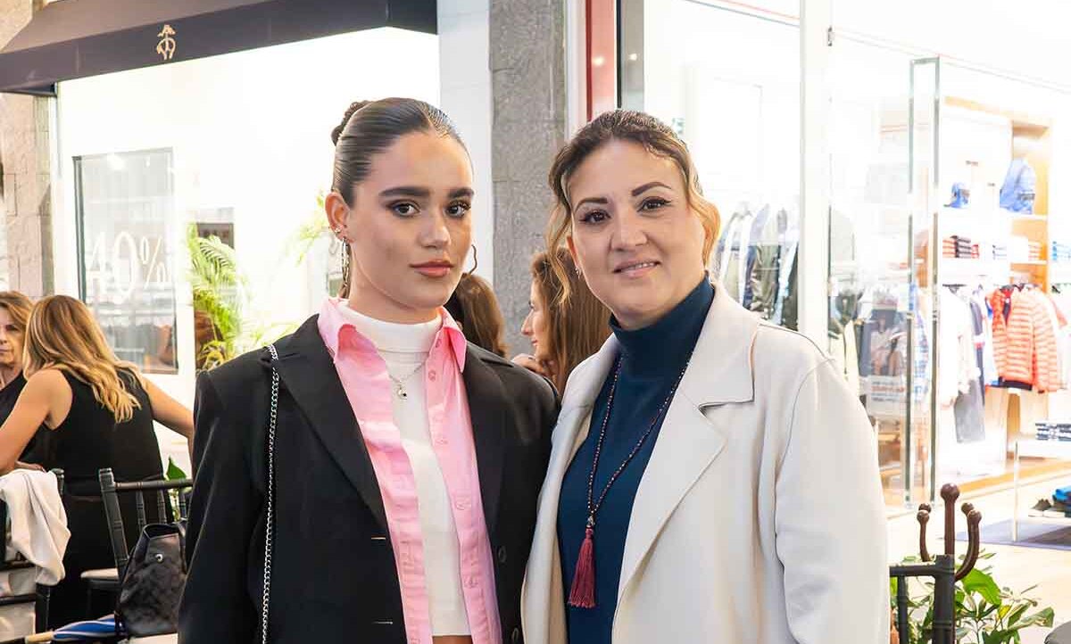 Constanza Mendoza y Pilar Lechuga