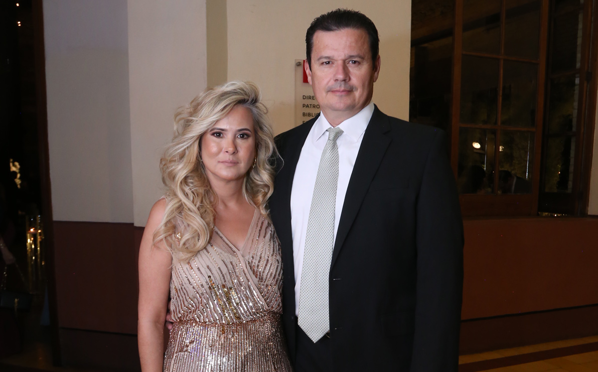Loretta Martell y Jesús González / Foto: Omar Valdez