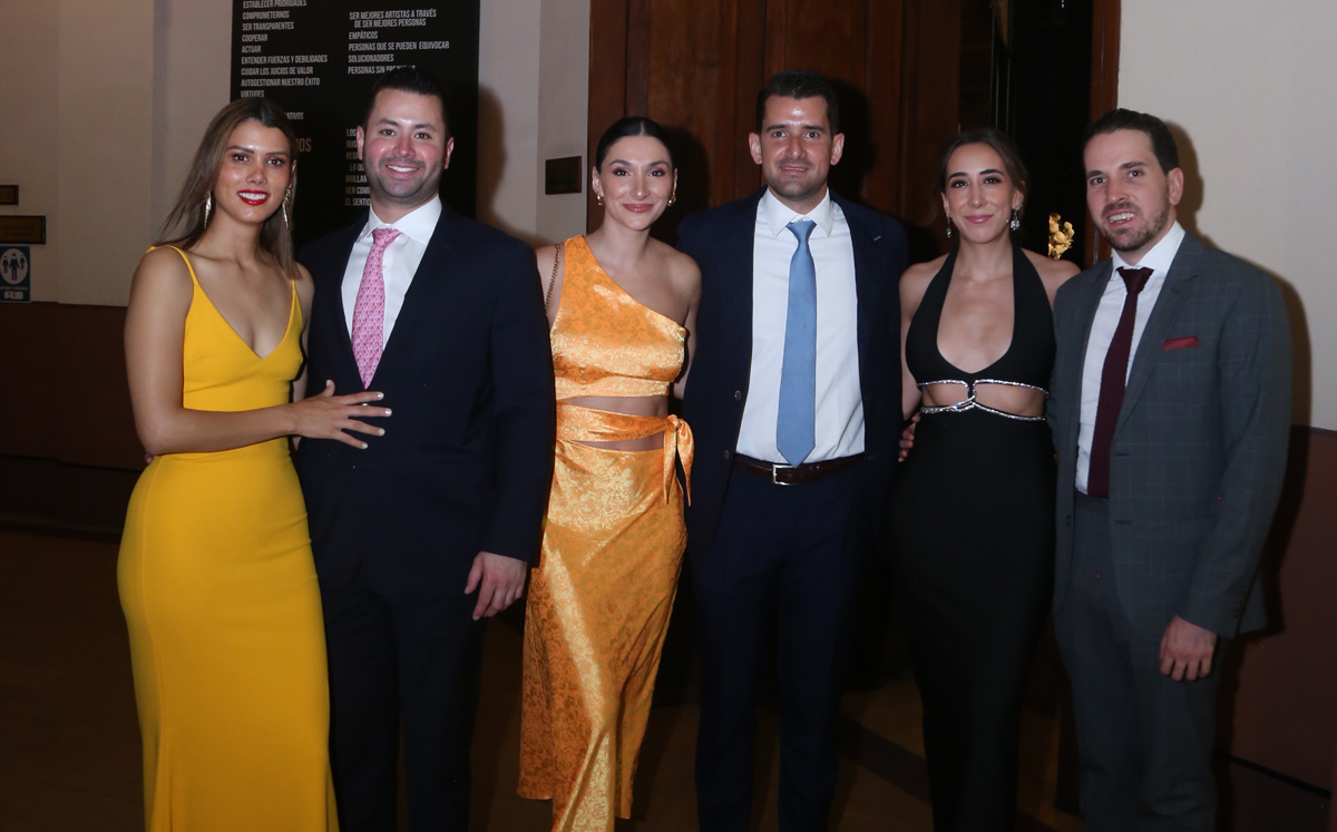 Marifer Barraza, Humberto Garza, Paulina Ibarra, Roberto Madero, Ana Victoria Mariñelarena y Santiago Lueje / Foto: Omar Valdez