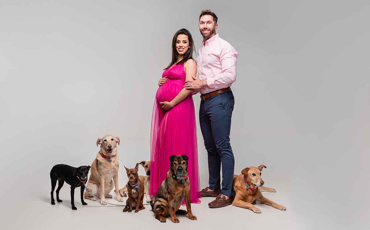 Patrick Loliger y Analicia Ramírez reciben a Luciana