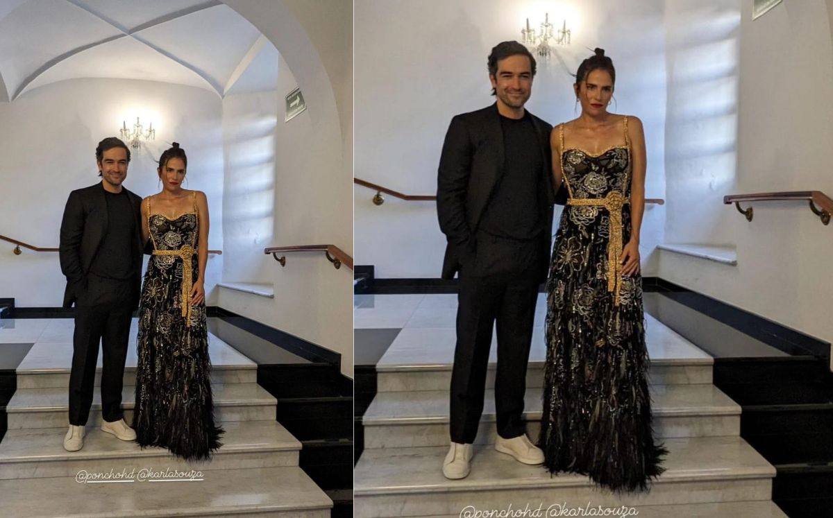 Karla Souza luce vestido de plumas y lentejuelas en los Premios Ariel (Instastories)
