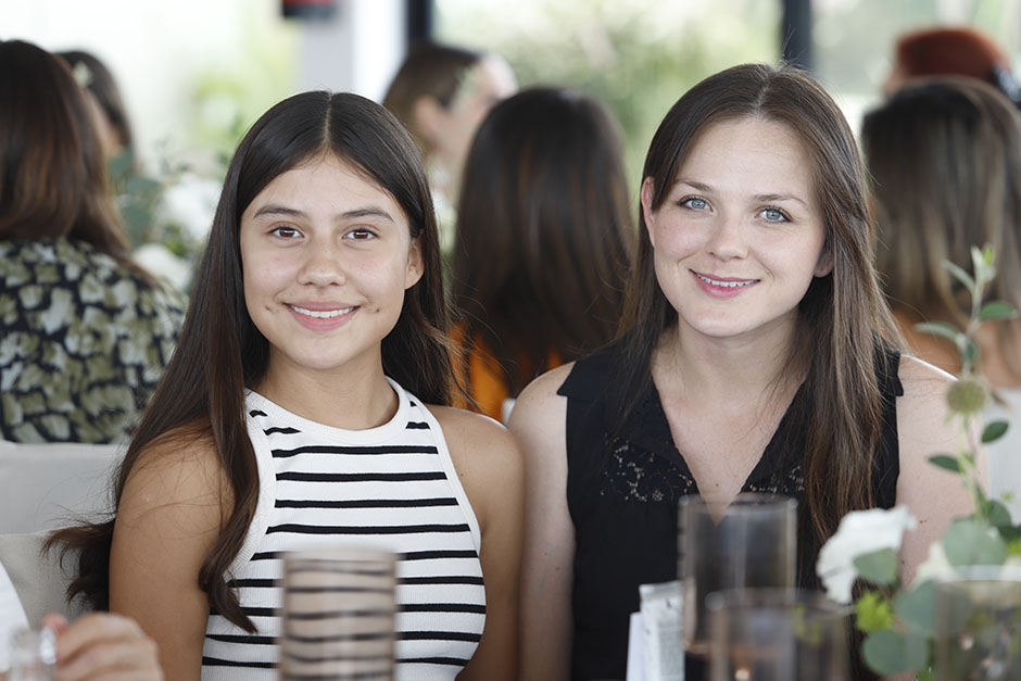 Abigail Gómez y Ailani Gómez