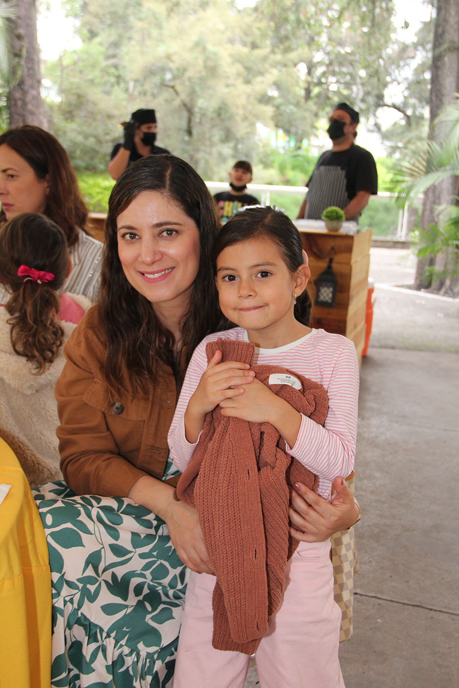 Brenda López y Ema Miranda.