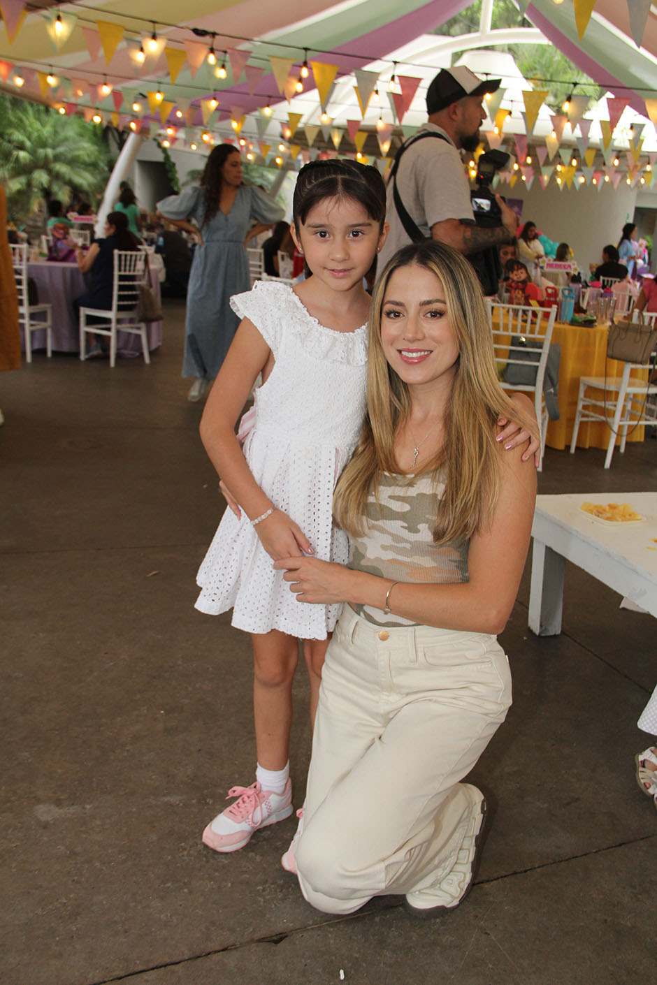 Carmen Sofía López y Maritza Arroníz
