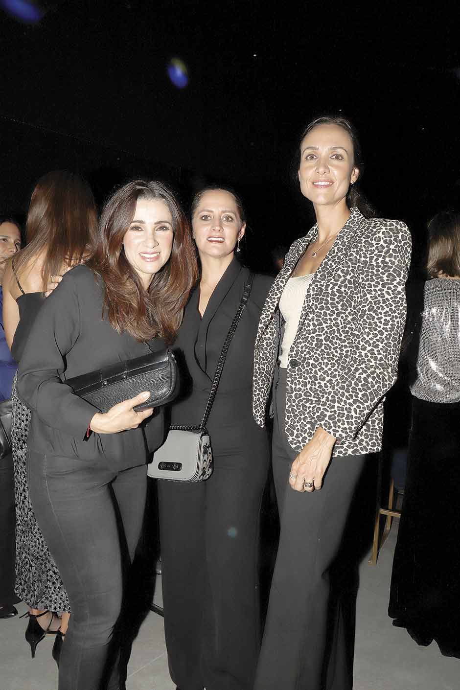 Liz-de-La-Vega,-Érika-Vegambre-y-Marcela-Padilla