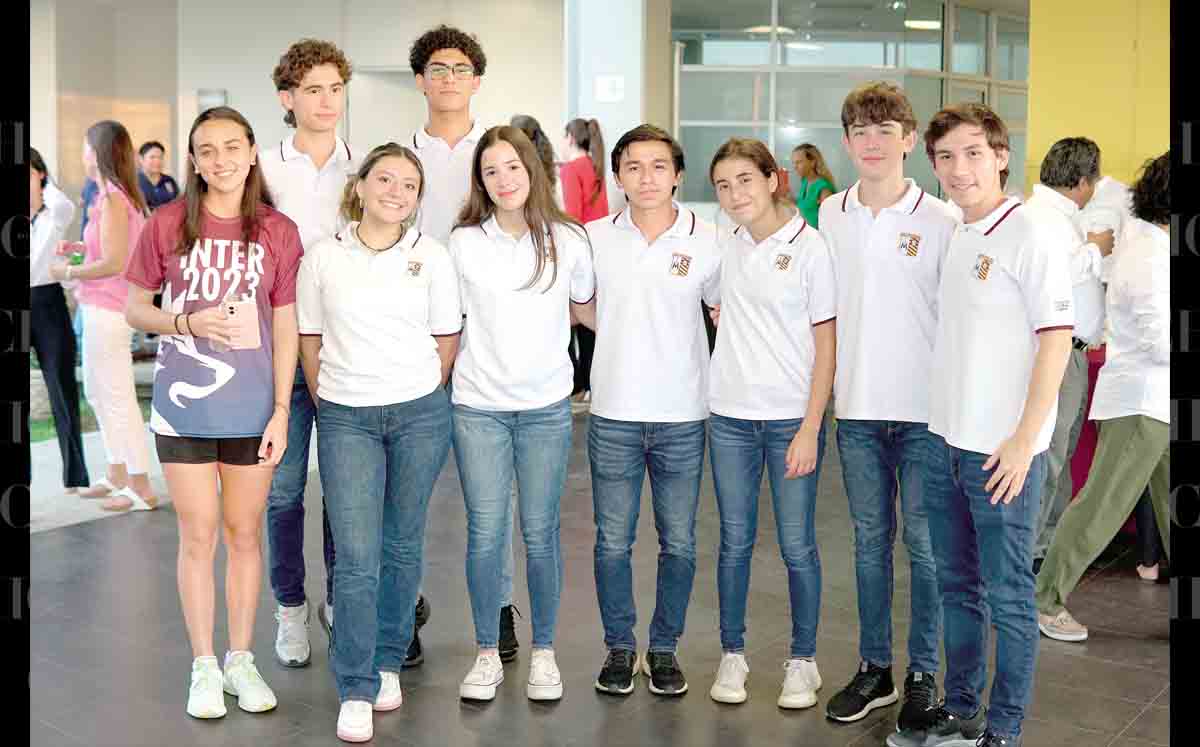 MARIFER ROSAS, JOSÉ MIGUEL BERMAN, YASSIN ALAOUI HICHAMI, MAJO DE POO, GABRIEL ACHIRICA, SOFÍA ORTIZ, MANU DE POO Y SANTIAGO TREVIÑO