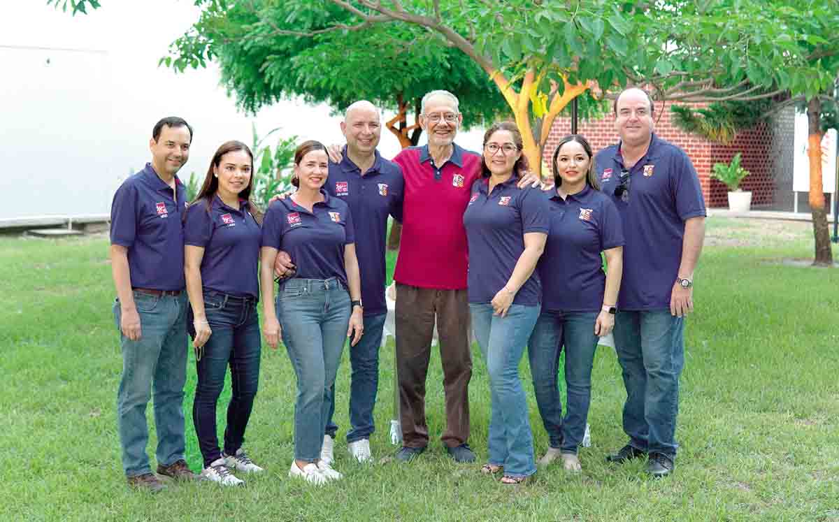 GUILLERMO DE LA ROSA, LAURA CRUZ, CLAUDIA PESQUERA, JUAN RÍOS, FERNANDO FERNÁNDEZ, MINERVA GEA, CINDY CASTELLANOS Y MANUEL DE POO