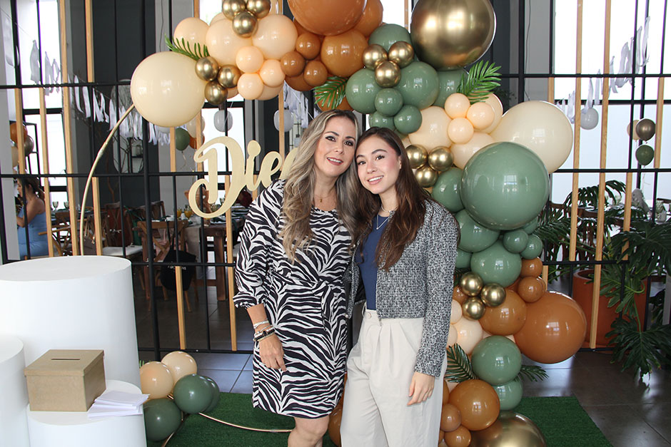 Maritza Aispuro y Sofía Lomelí