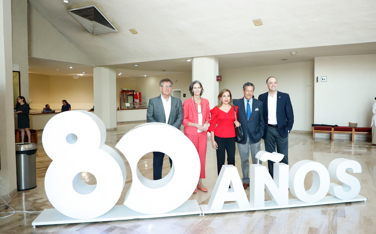 Alberto Alegre, Isabel de Alegre, Mercedes de Madero, Pedro Madero  y Eduardo Arrambide / Foto: Omar Valdez