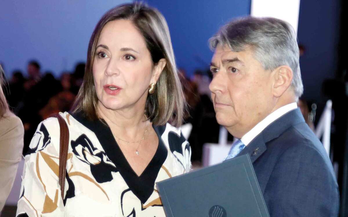 Eva Garza de Fernández y José Antonio Fernández