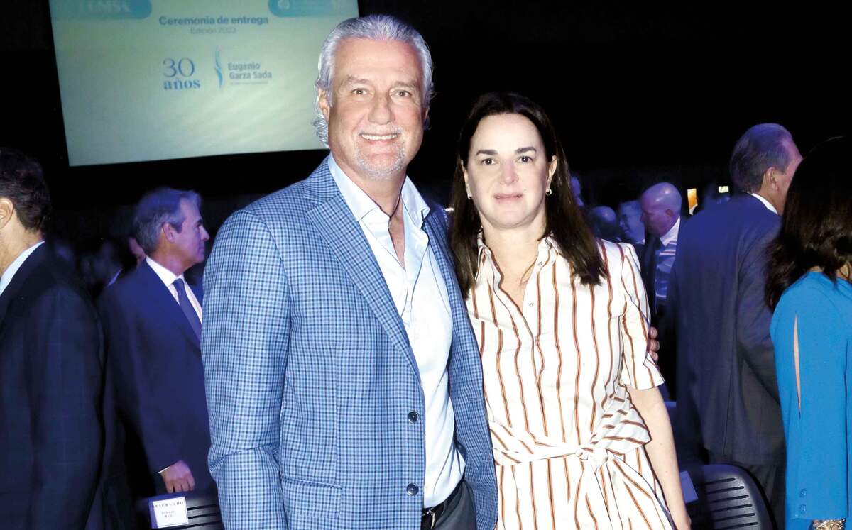 Juan Pablo Treviño y Mariana Garza