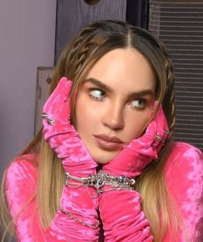 Belinda es acusada por tener deuda millonaria en joyería (Instagram)