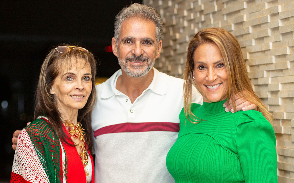 Helena Lozoya, Moisés y Verónica Salame