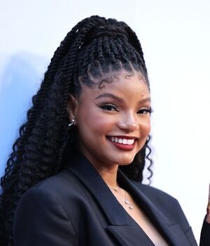 Halle Bailey podría estar embarazada y trata de ocultarlo | pruebas (Foto: Getty Images)
