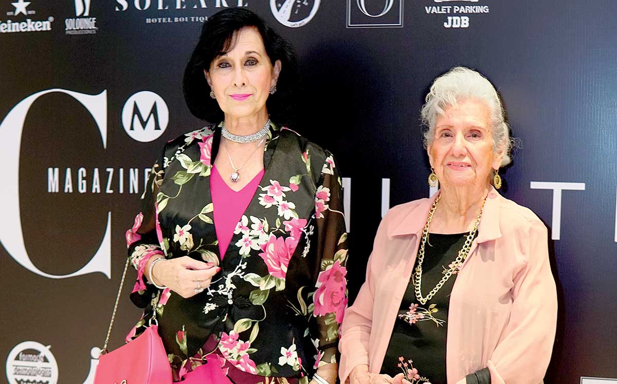 KAREN VERDUZCO Y MARTHA SAN PEDRO nos acompañaron en esta travesía de 15 años