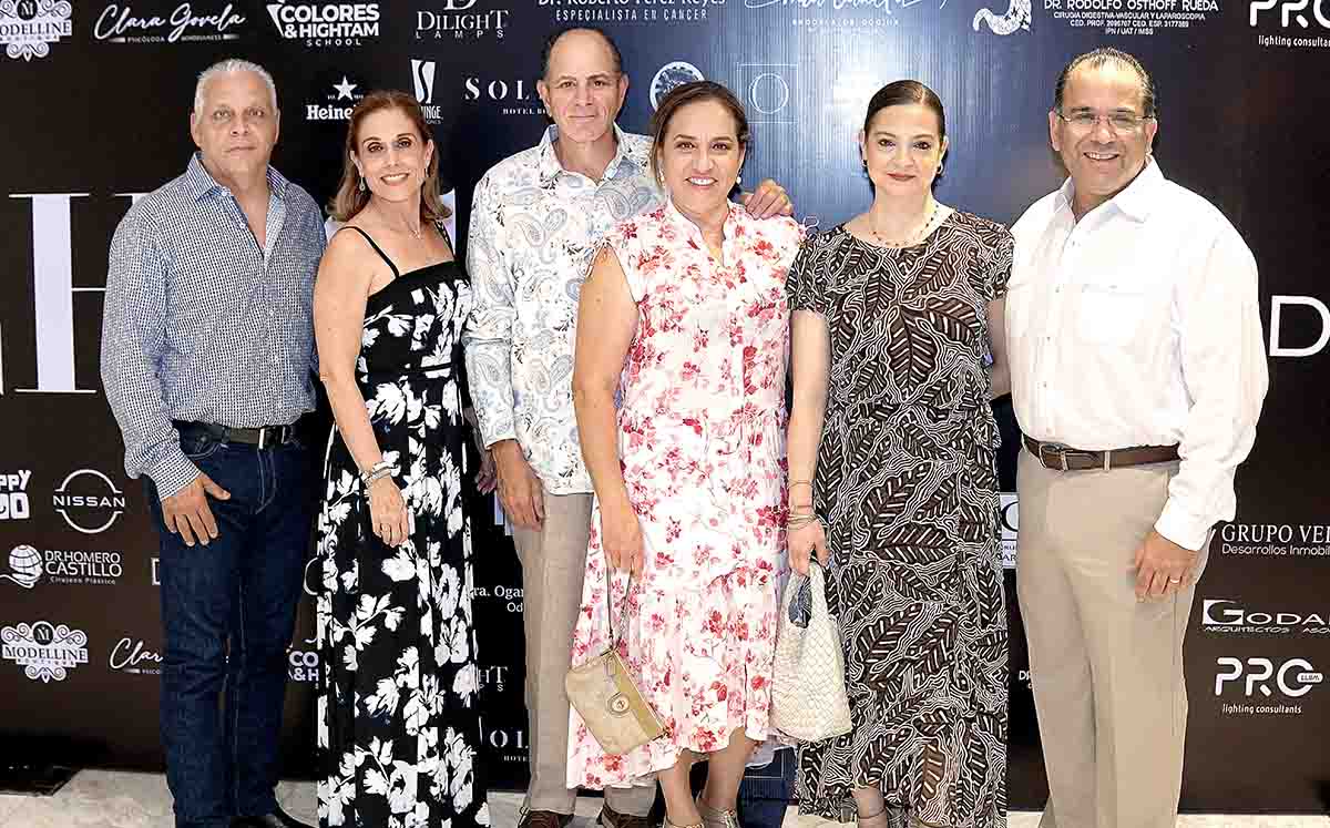 GERARDO MOSES, CLAUDIA DE MOSES, RUBÉN FERES, SUSANA DE FERES, GABRIELA DE KAUACHI Y JORGE KAUACHI nos acompañaron con sus mejores outfits