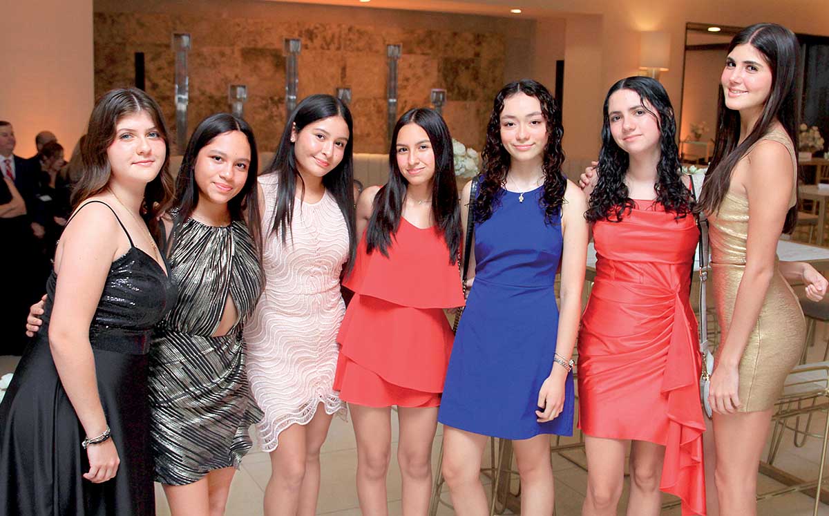 SOFÍA HOLGUERA, LAURA LEE, MARÍA GARCÍA, SARA RAMOS, ANA SOFÍA JUAREZ, MARÍA ANDREA LOZANO Y LILIAN NADER con sus mejores outfits en el Depo