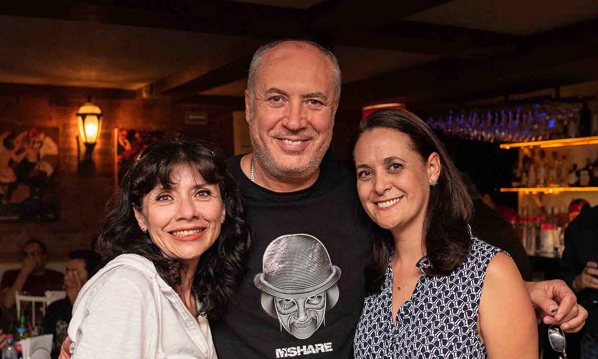 Rebeca Crespo, Claudia Espinosa y Bony Cernuda