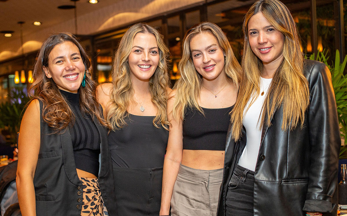 Paula Viana, Ale Restrepo, Kate Walter y Margarita Castellanos