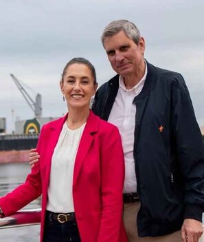 ¿Científico, profesor, analista? ¿A qué dedica su tiempo el futuro esposo de Claudia Sheinbaum? (Foto: Instagram)
