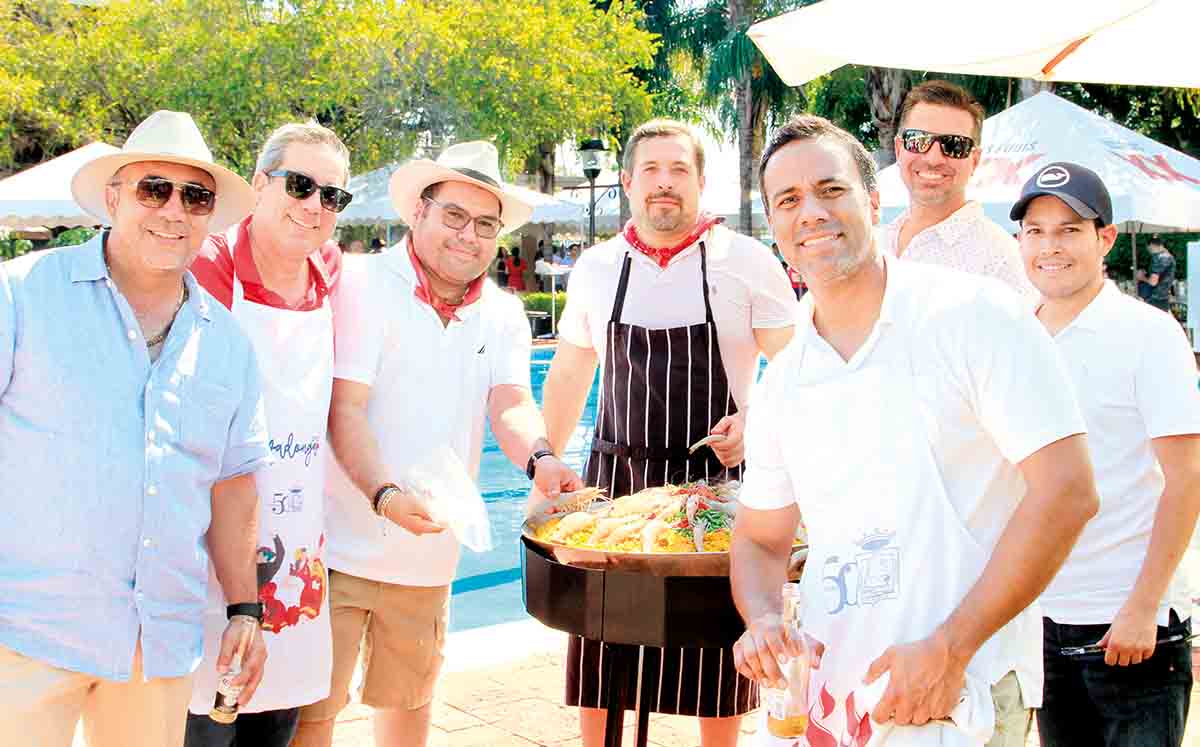 JESÚS ALBERTO ALTAMIRANO, JOSÉ MANUEL GOCHICOA, FRANK ARIAS, IGNACIO SÁNCHEZ, JOAQUÍN NOSSIFF, ALBERTO SALAZAR Y JESÚS RAMÍREZ en el Deportivo Español