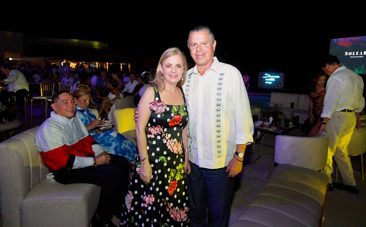 AIDA FERES Y JESÚS NADER estuvieron presentes en nuestro aniversario